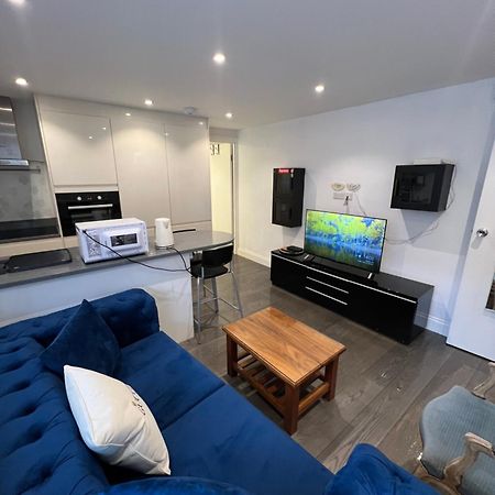 Lovely Chelsea Entire Apartment London City エクステリア 写真